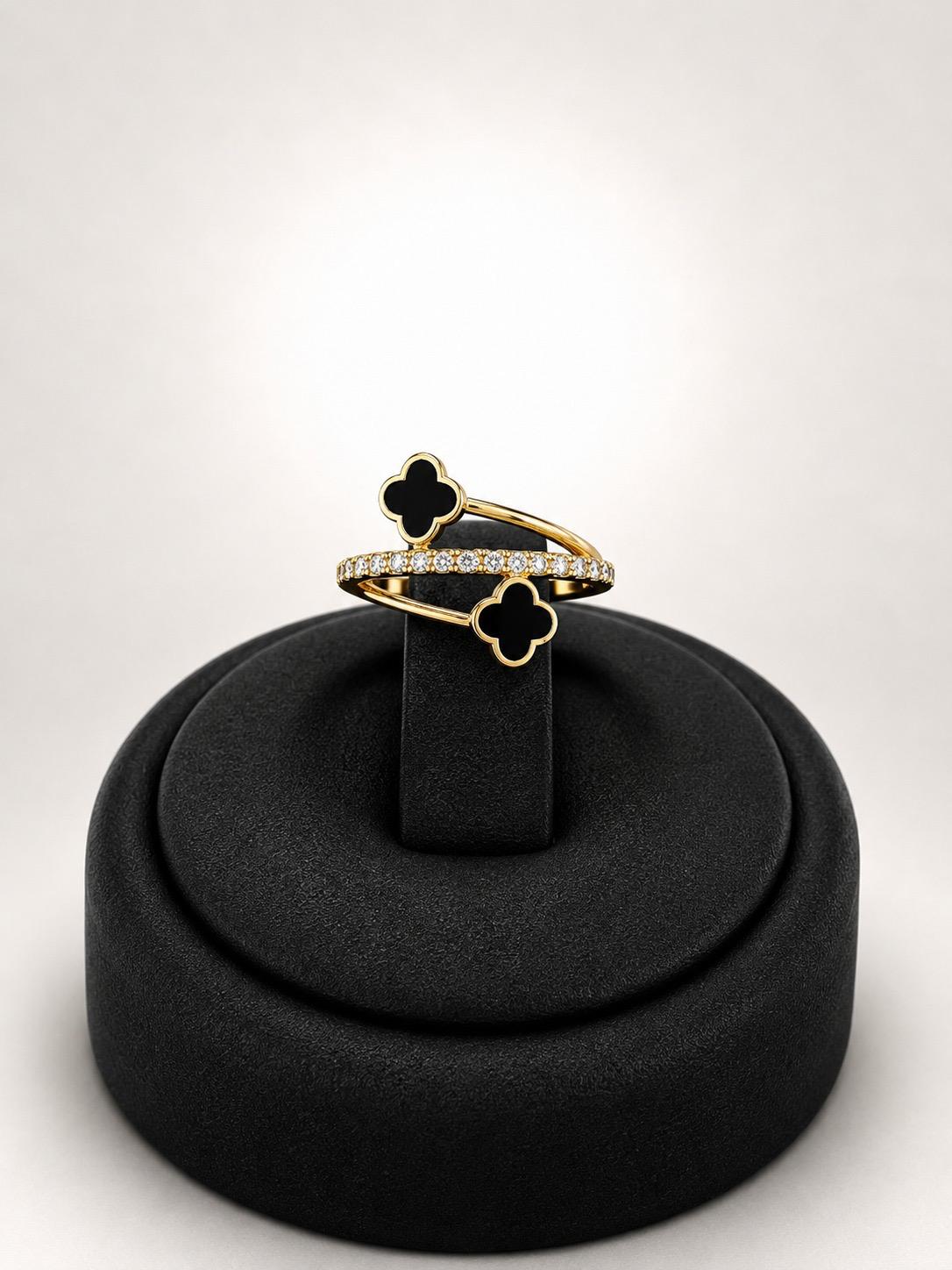 Onyx Clover Bypass Ring